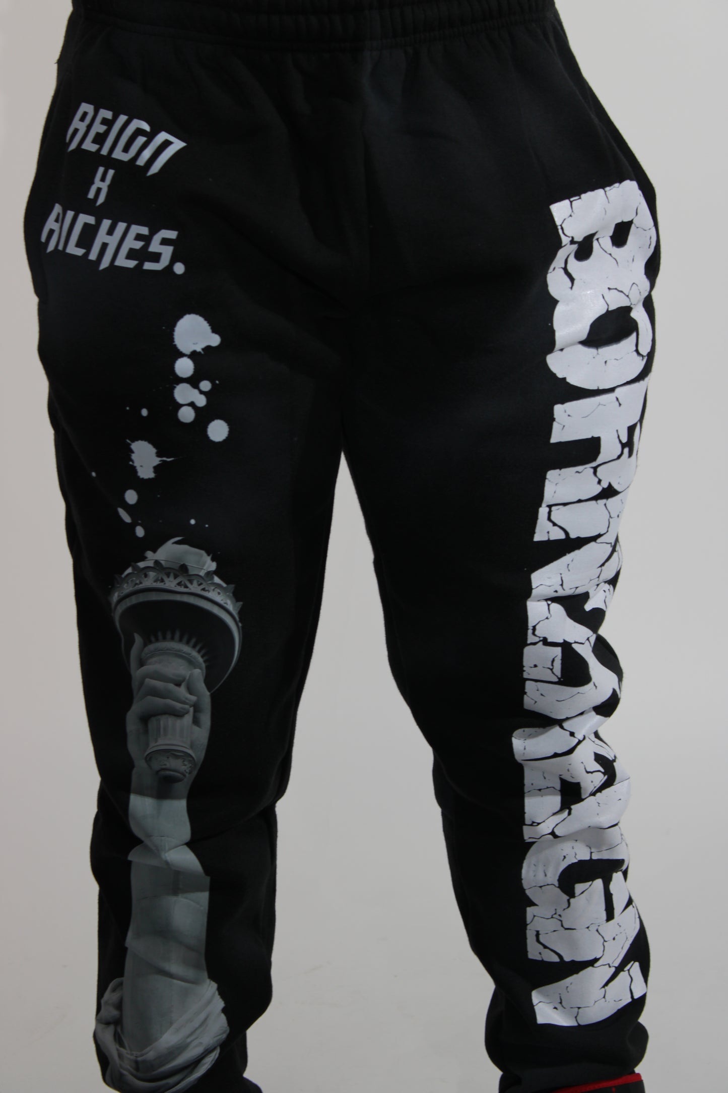 Born 2 Reign Black Unisex Sweatpants